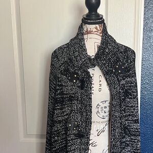 Michael Kors Black & White Marled Toggle Knit Cape Sweater (Size M)